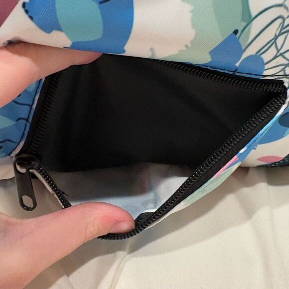 Lilo & Stitch Stitch Everyday Chest Sling Bag Travel Shoulder Daypack Unisex NEW - Picture 6 of 6